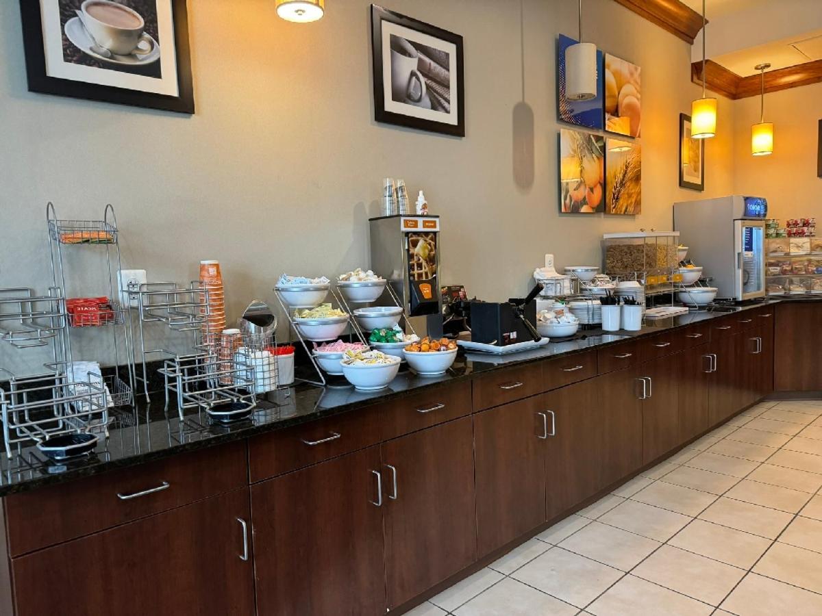 Comfort Inn & Suites Lexington Park Dış mekan fotoğraf